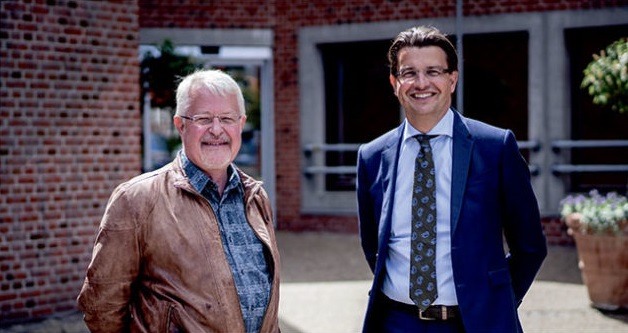 Borgmester Jan Petersen og Kommunaldirektør Christian Bertelsen Borgmester Jan Petersen og Kommunaldirektør Christian Bertelsen
